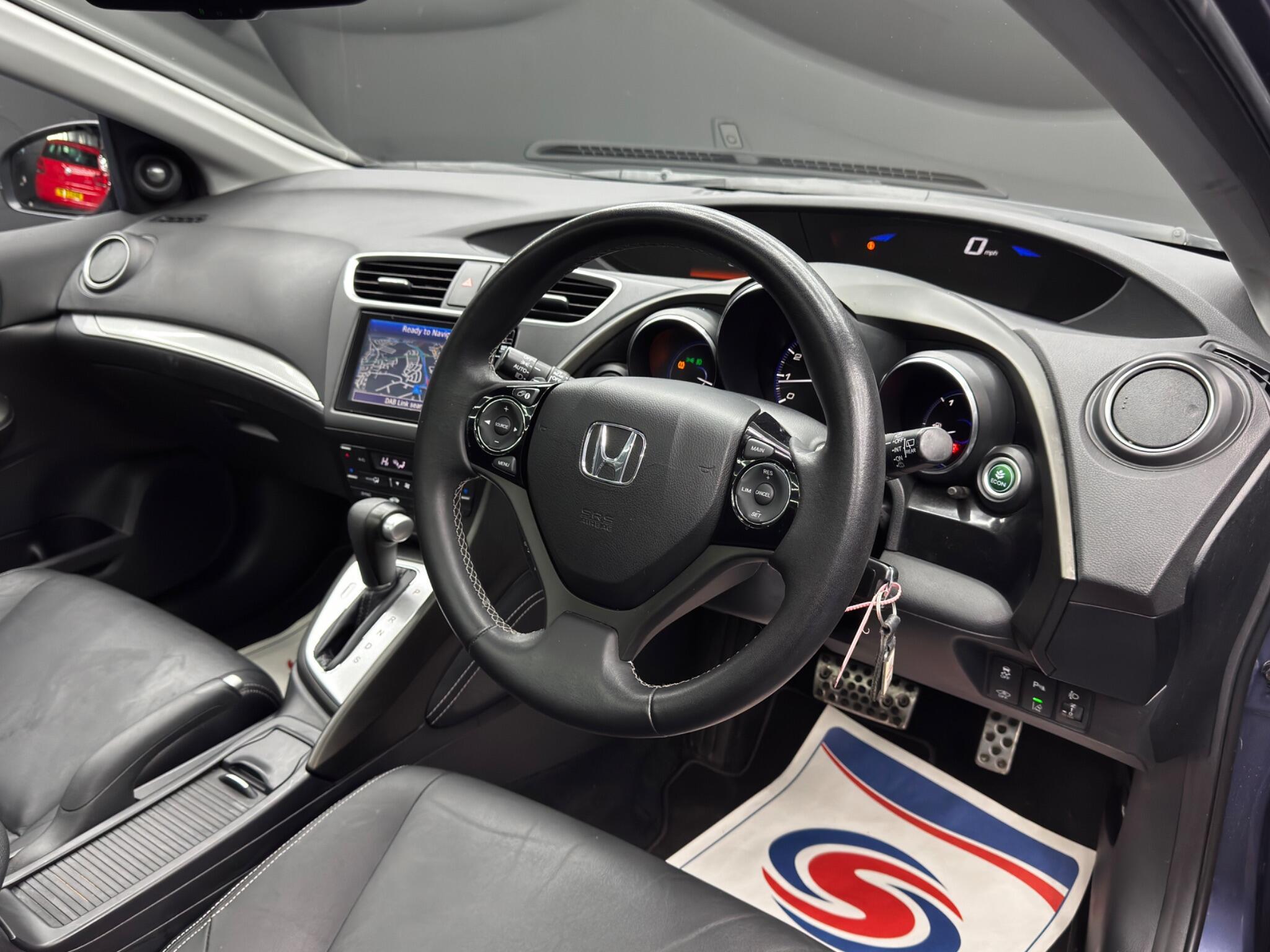Honda Civic - Image 9