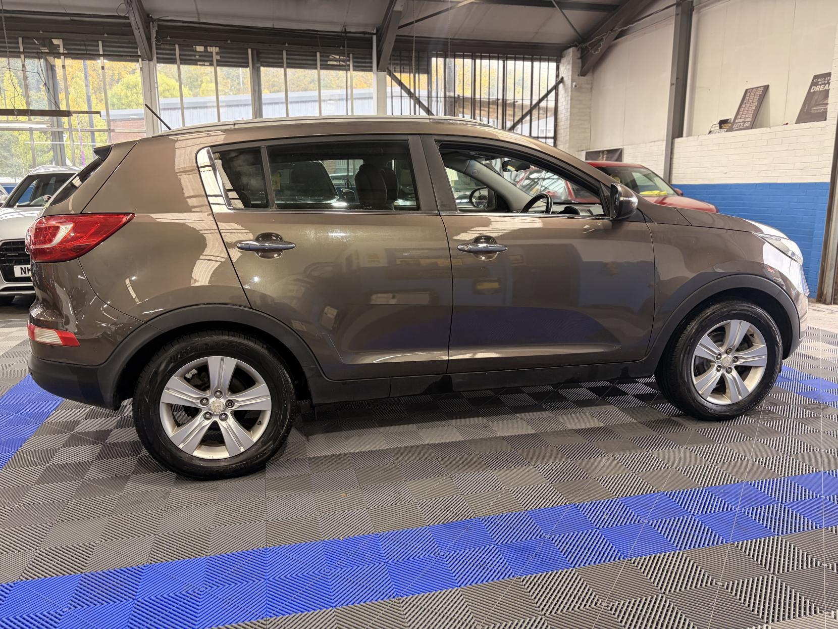 Kia Sportage - Image 8