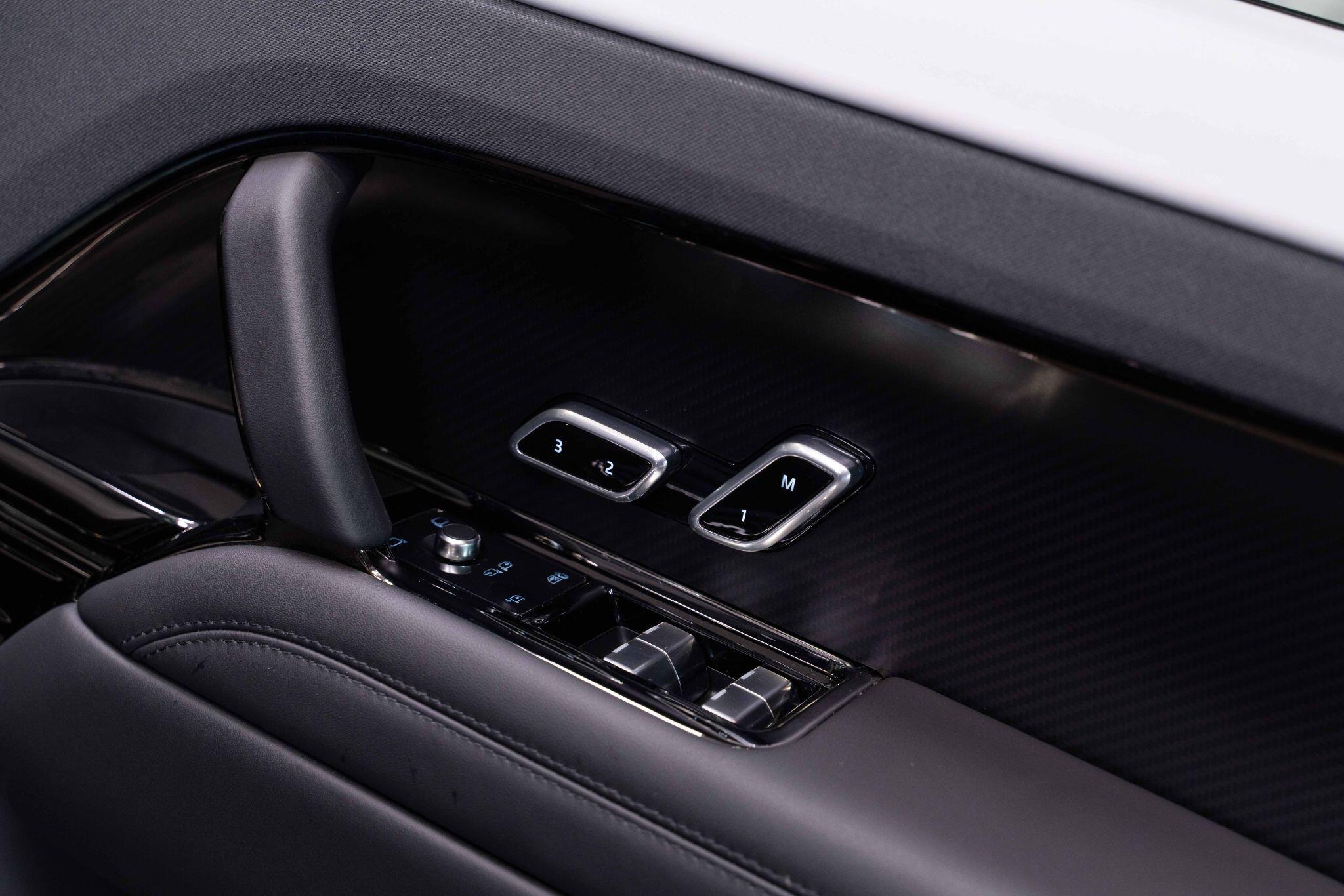 Land Rover RANGE ROVER SPORT - Image 14