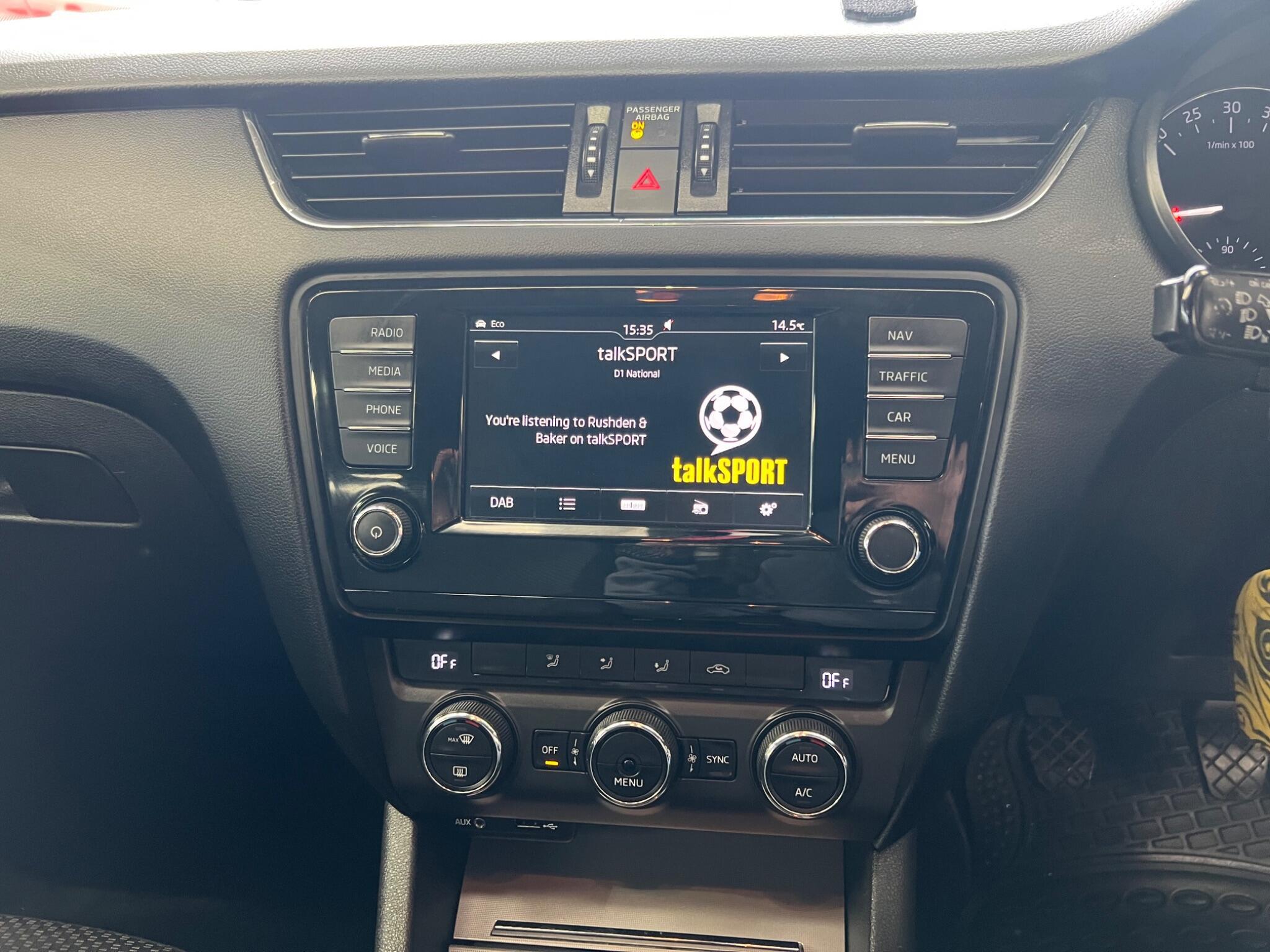 Skoda Octavia - Image 21