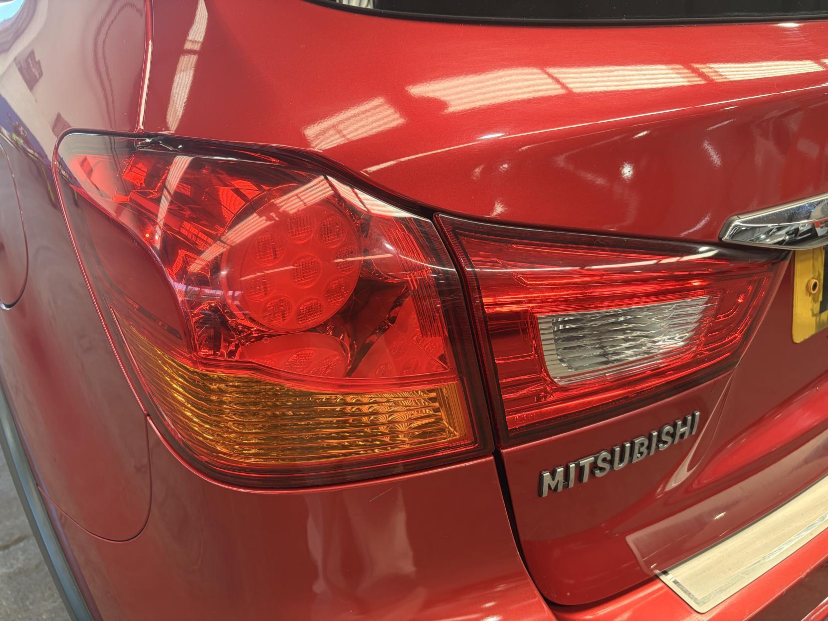 Mitsubishi ASX - Image 11