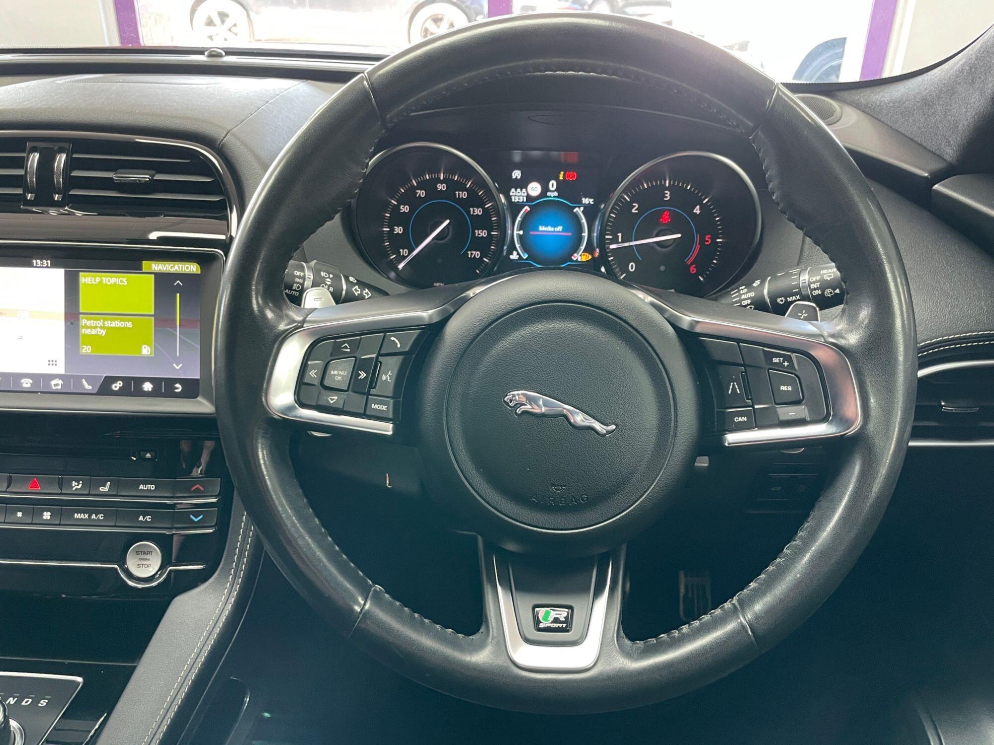 Jaguar F-Pace - Image 35