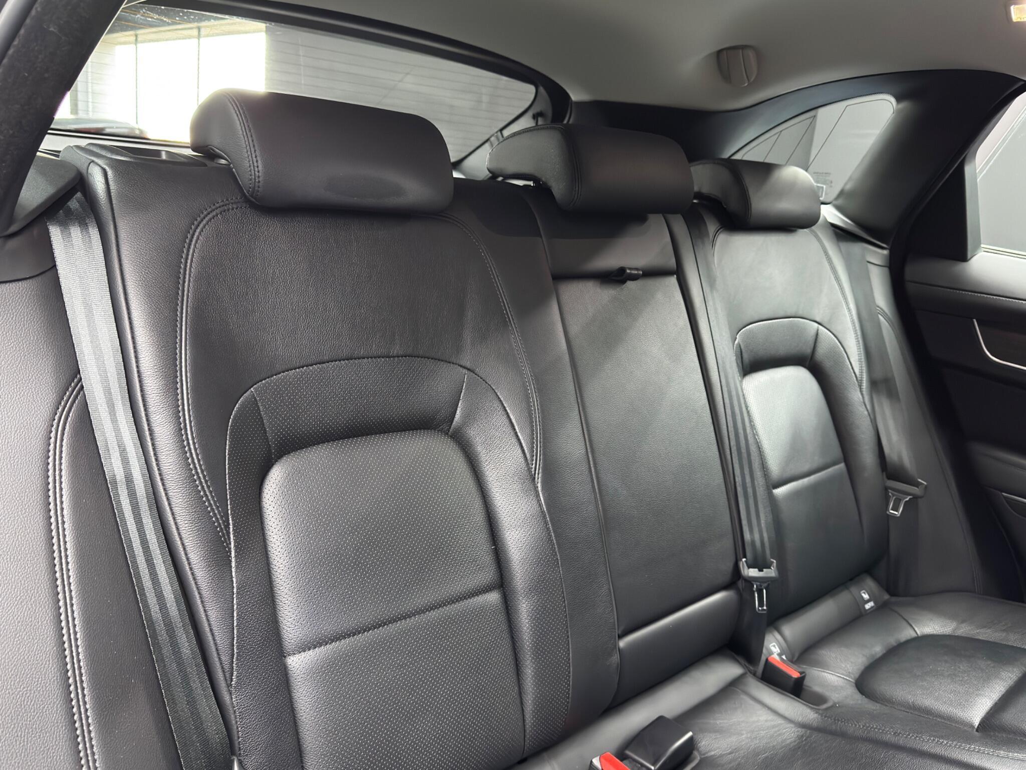 Jaguar F-Pace - Image 15