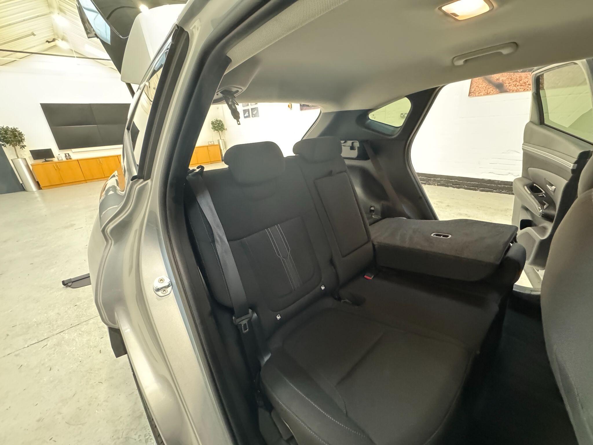 Hyundai Tucson - Image 79