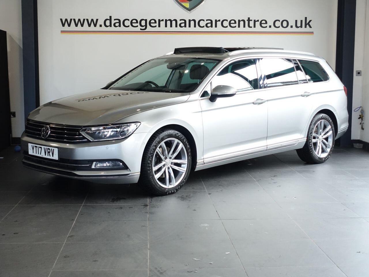 Volkswagen Passat - Image 10