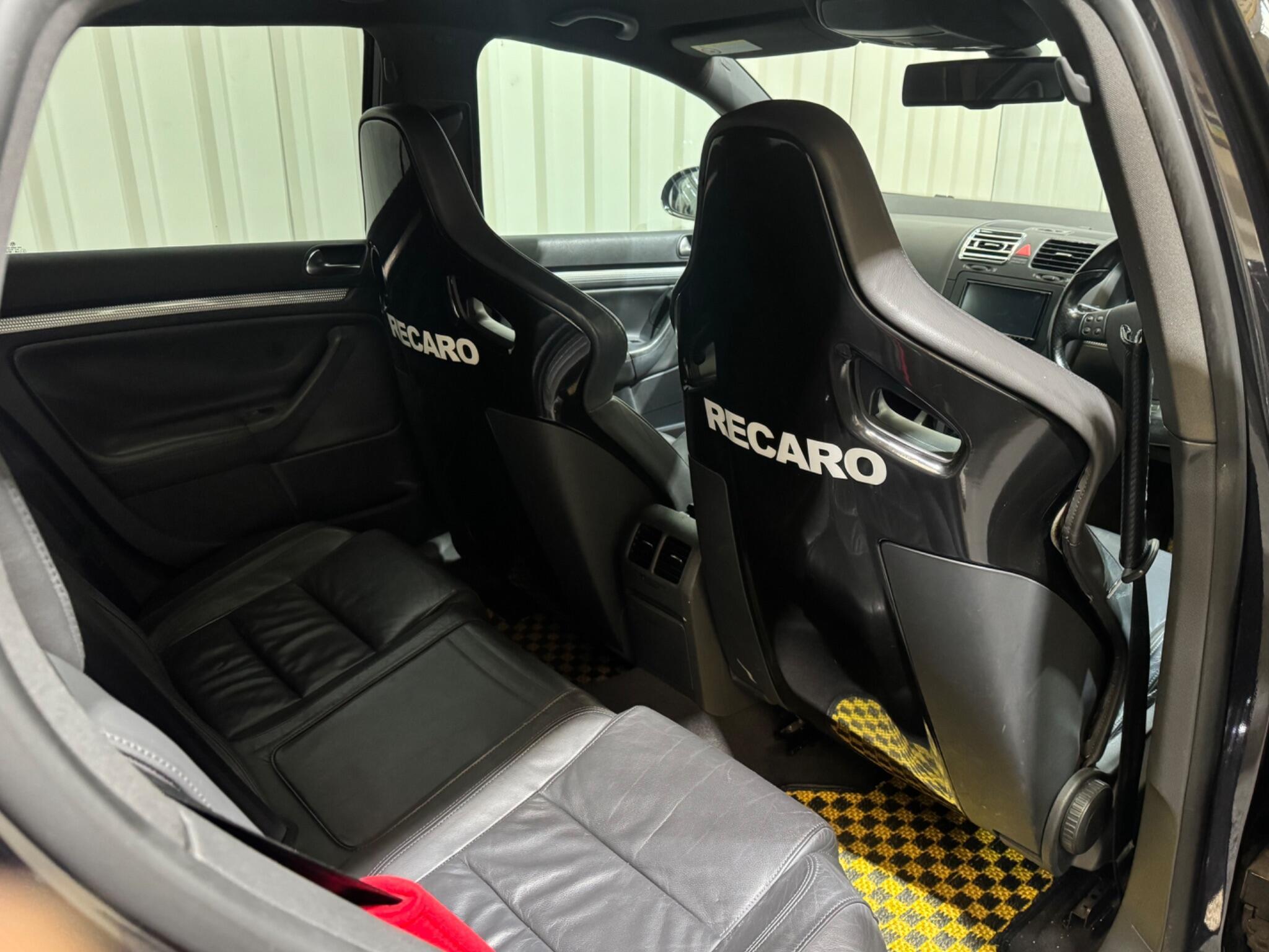 Volkswagen Golf - Image 16