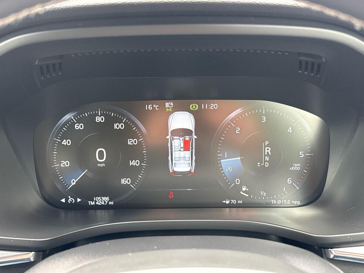 Volvo XC60 - Image 23