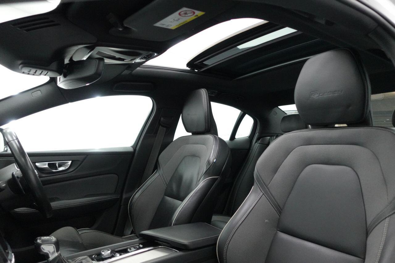 Volvo S60 - Image 14