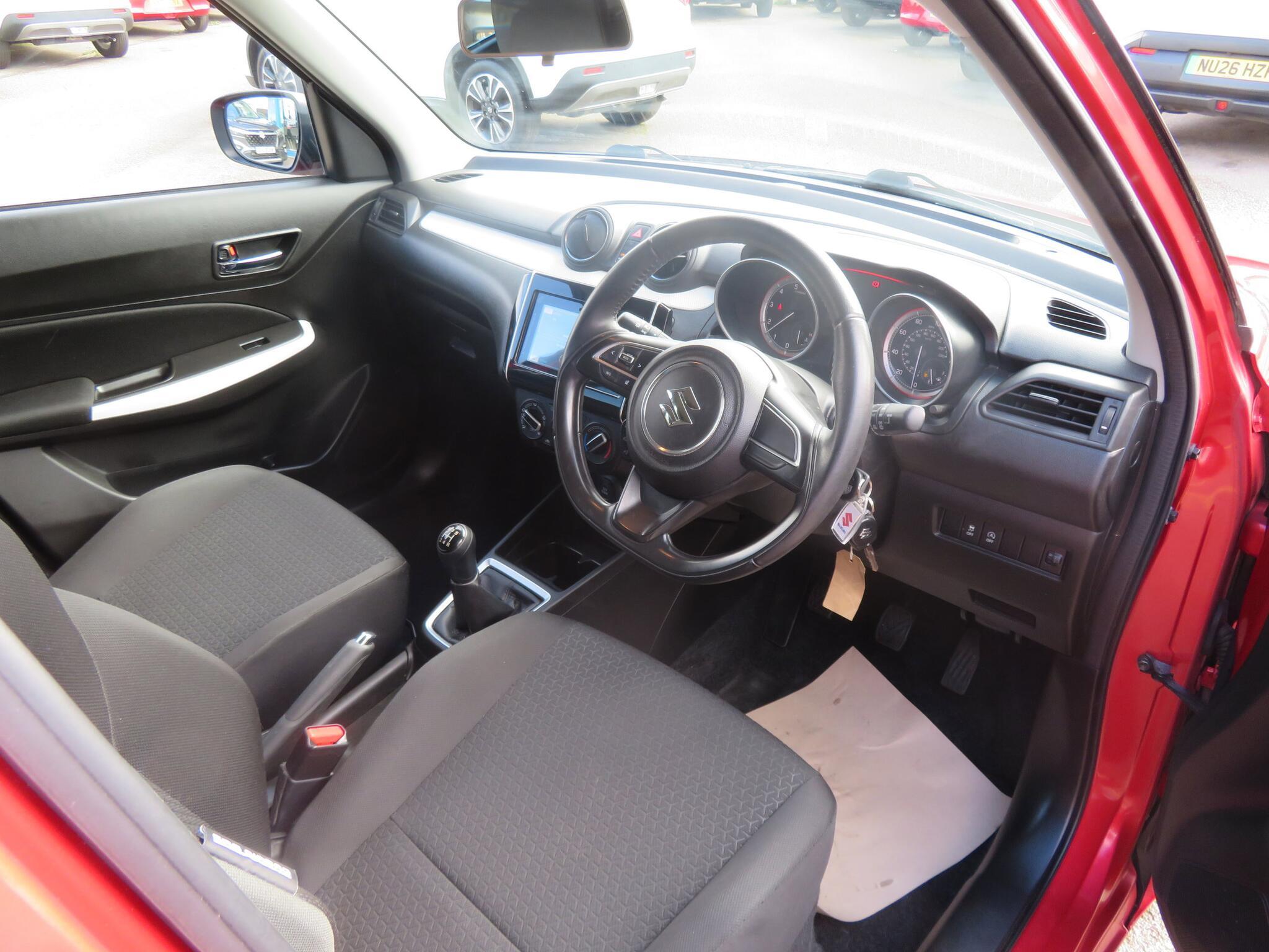 Suzuki Swift - Image 12