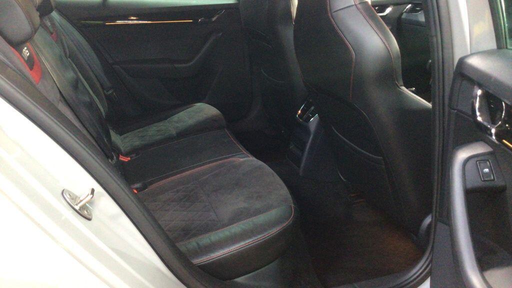 Skoda Octavia - Image 17