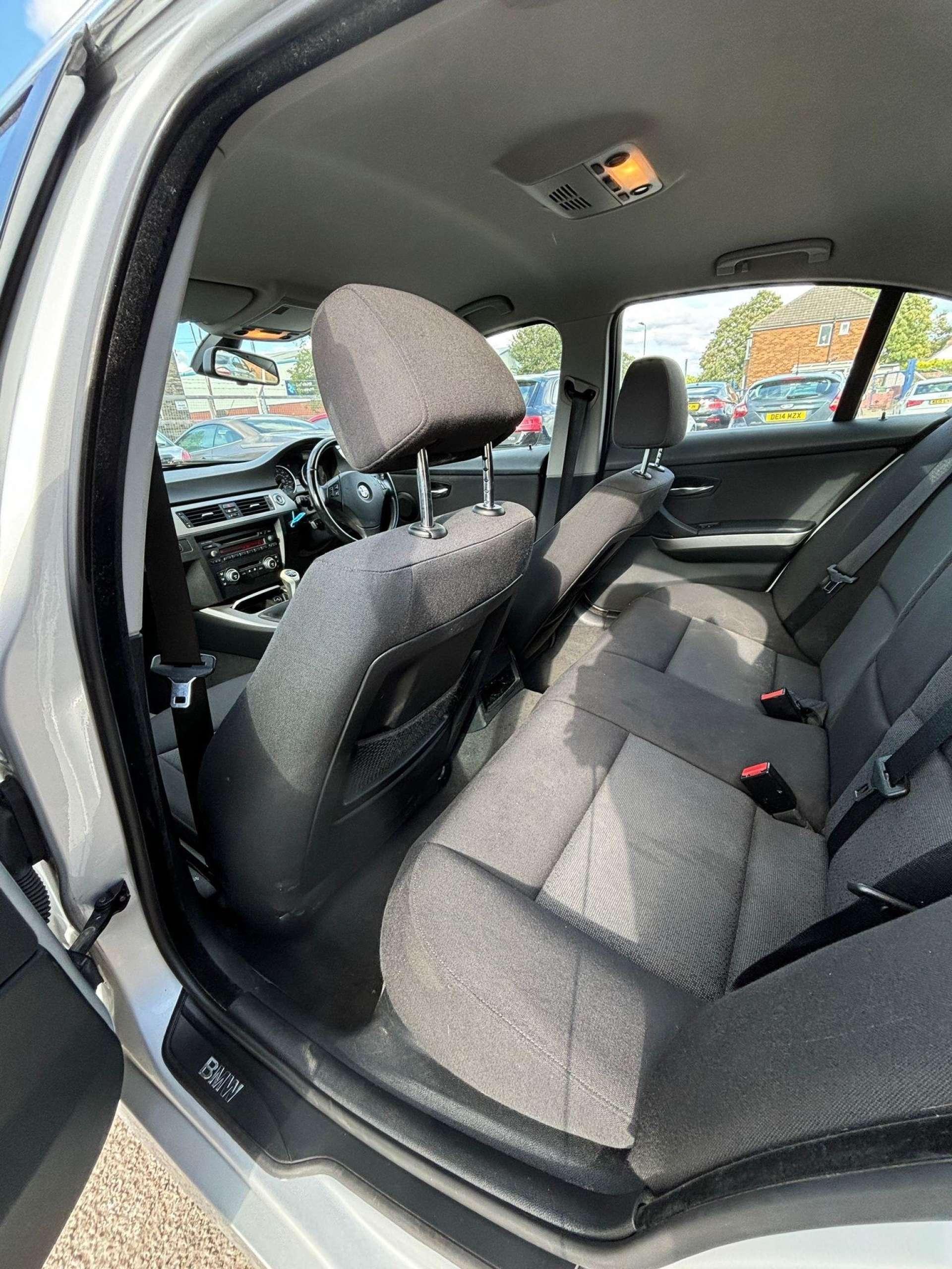 BMW 3 Series - Image 37