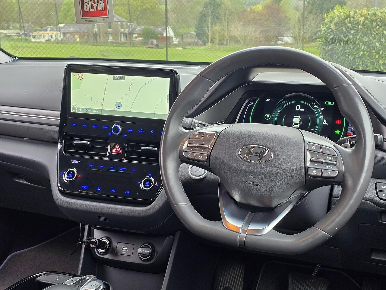 Hyundai Ioniq - Image 12