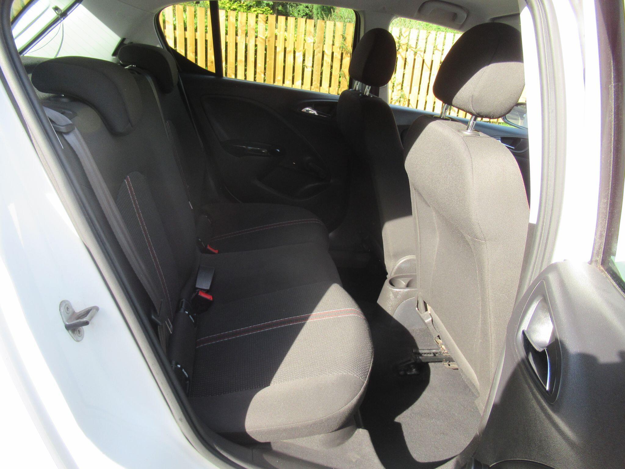 Vauxhall Corsa - Image 18