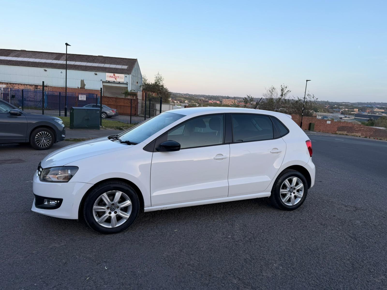 Volkswagen Polo - Image 4