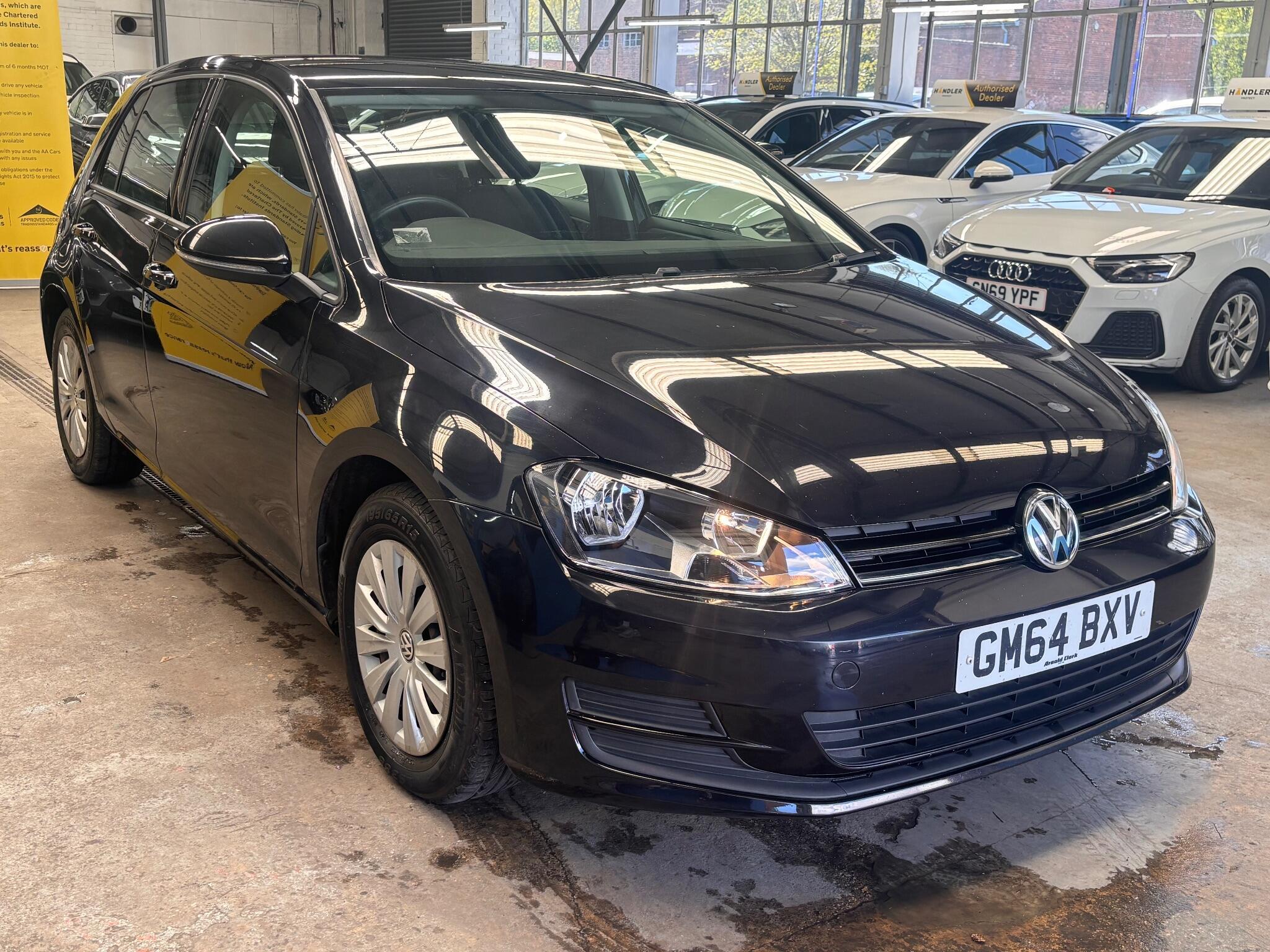 Volkswagen Golf - Image 8
