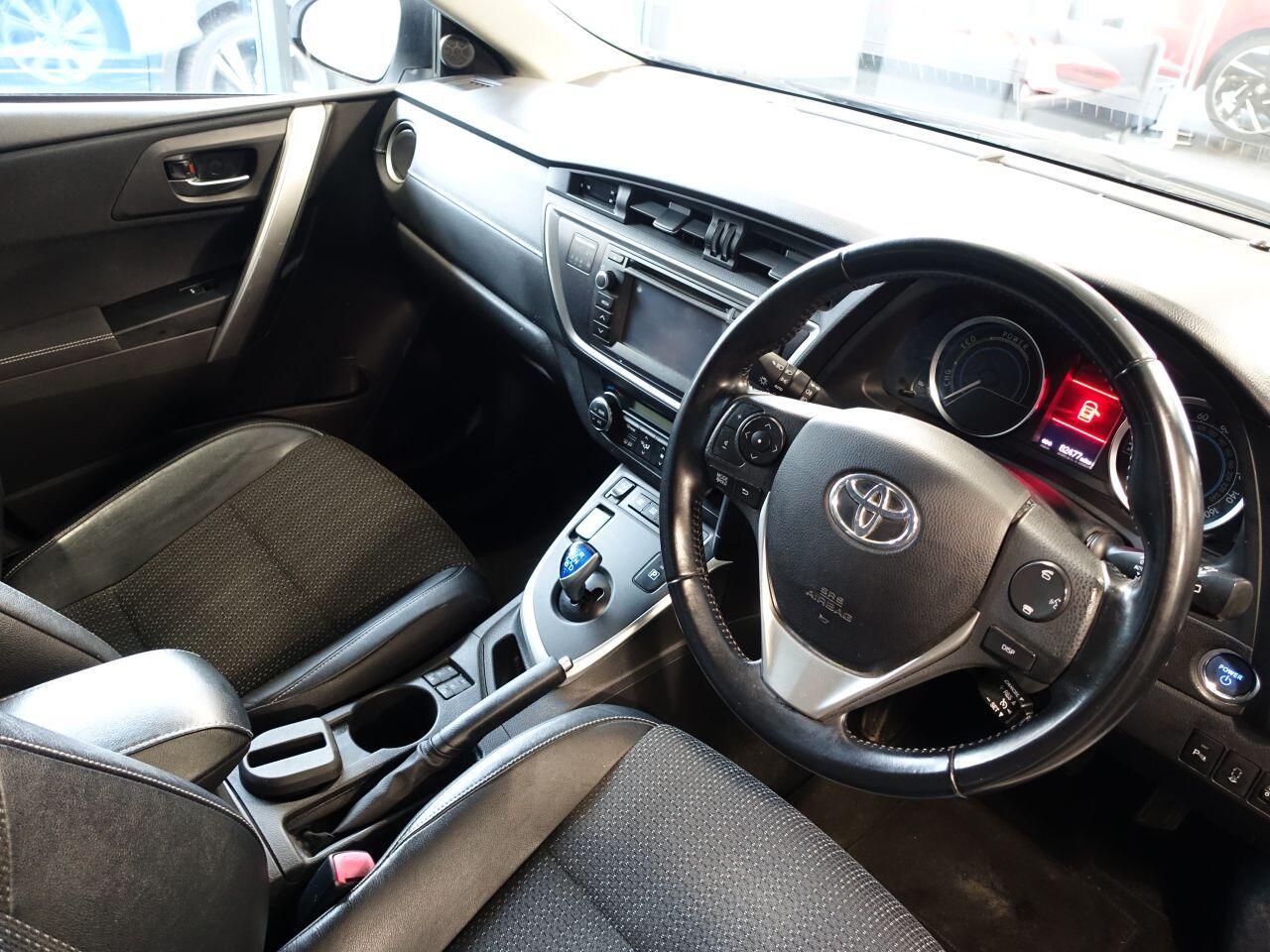 Toyota Auris - Image 3