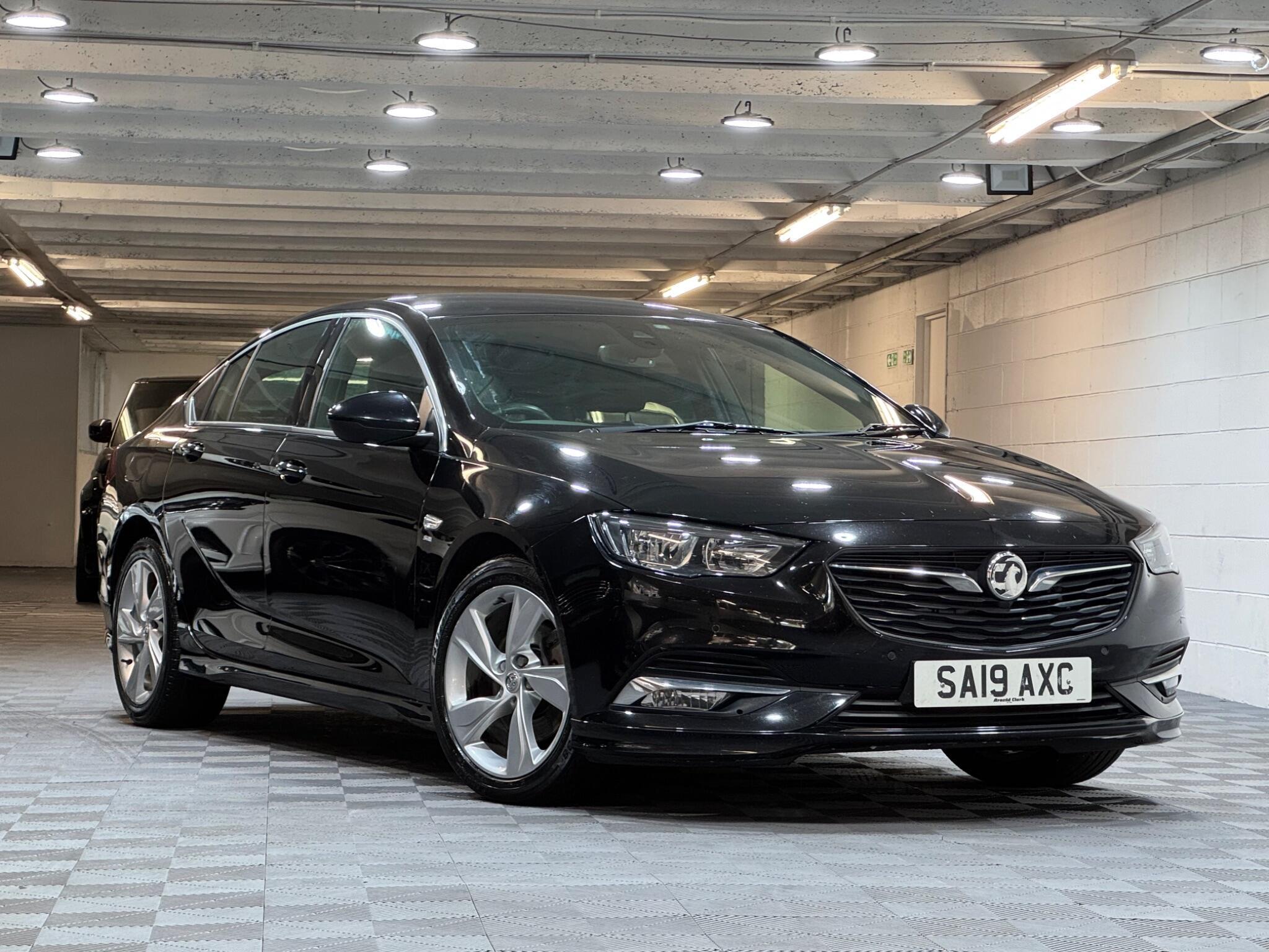 Vauxhall Insignia - Image 7