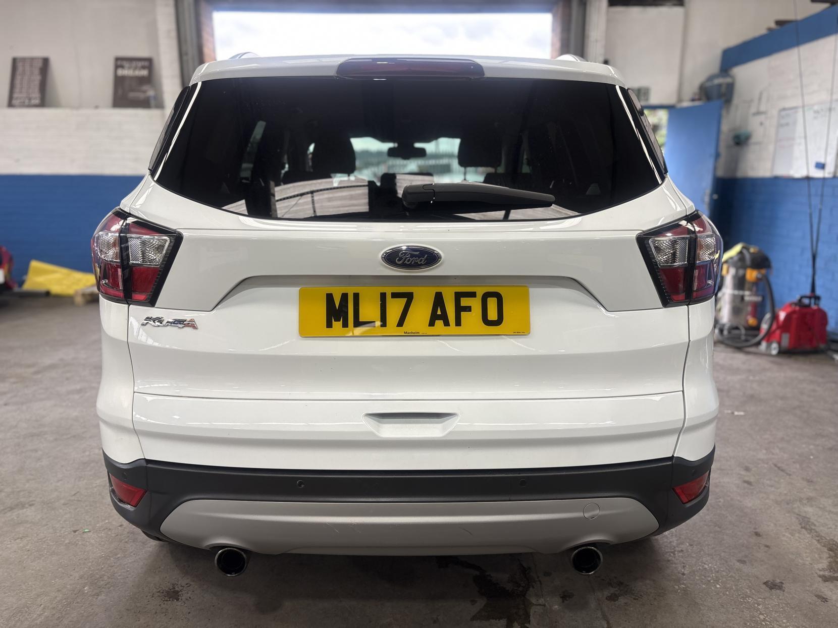 Ford Kuga - Image 8