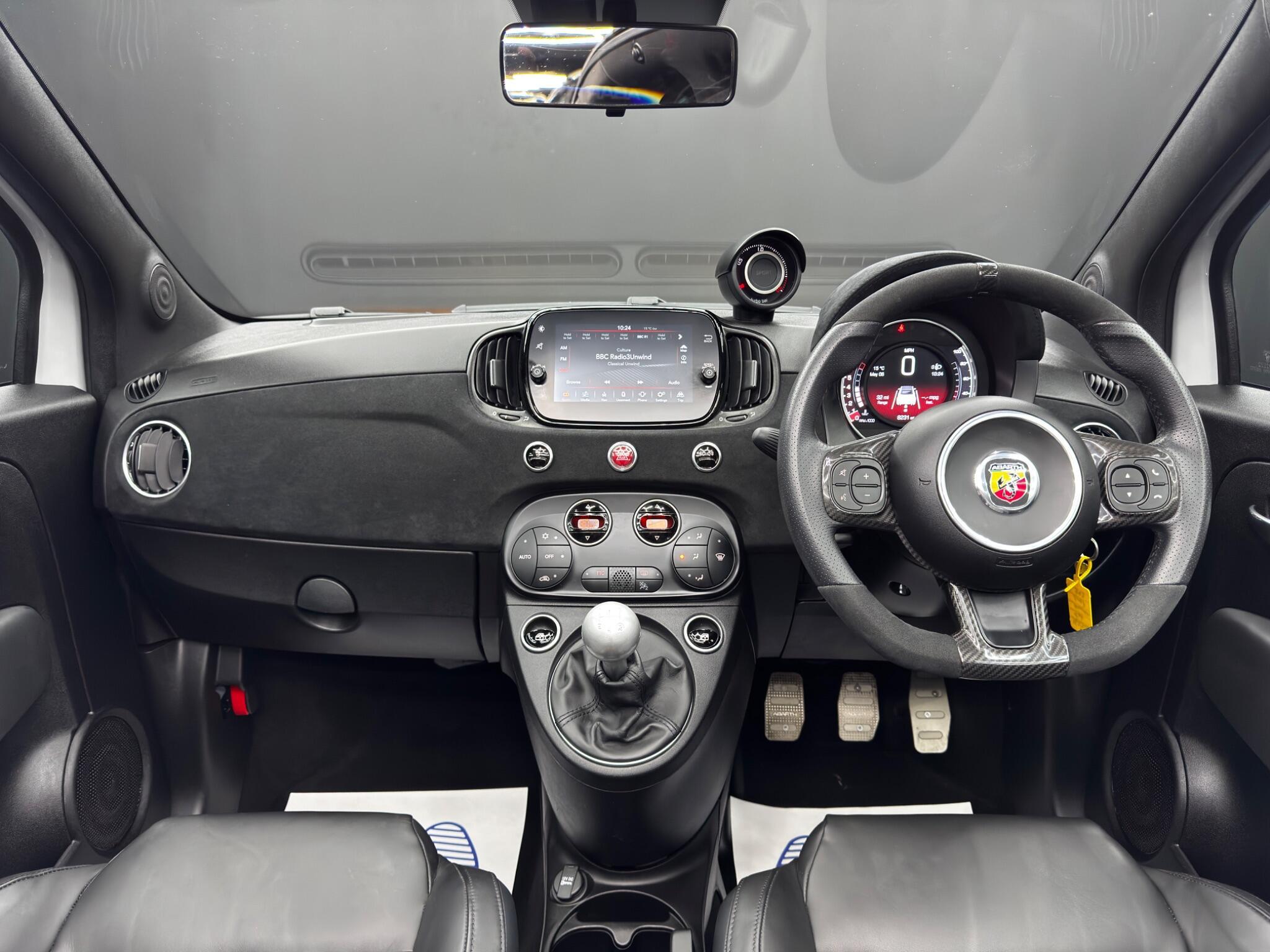 Abarth 695C - Image 10