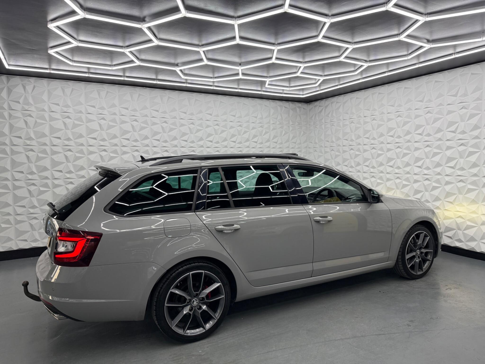 Skoda Octavia - Image 16