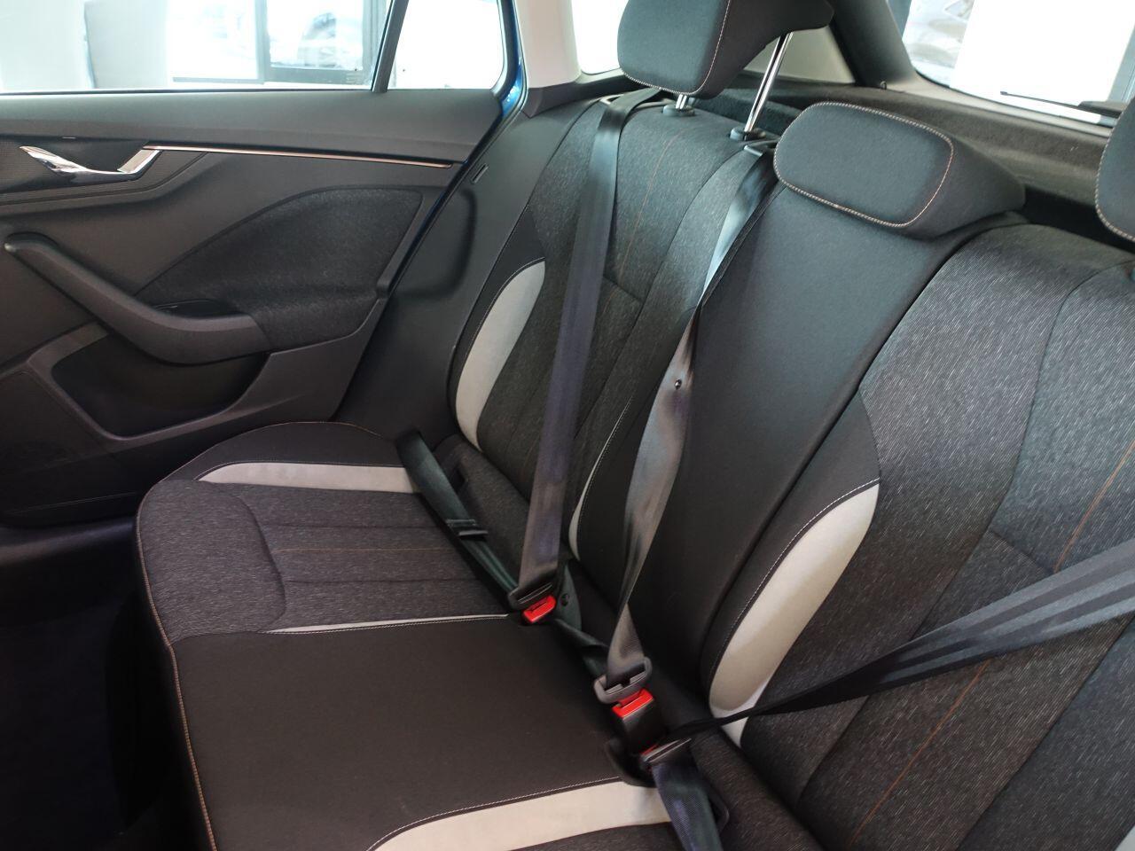 Skoda Kamiq - Image 23