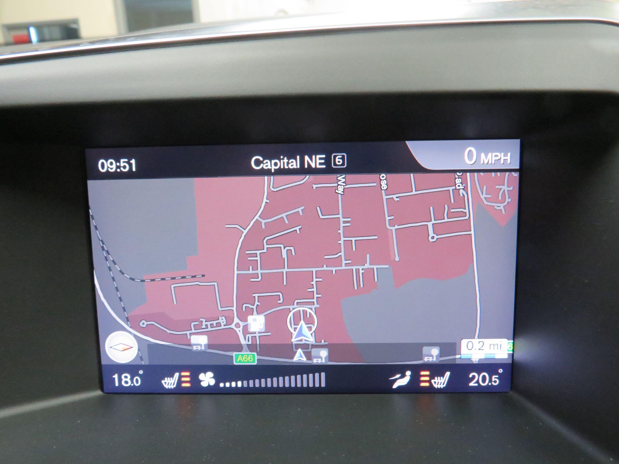 Volvo XC60 - Image 19