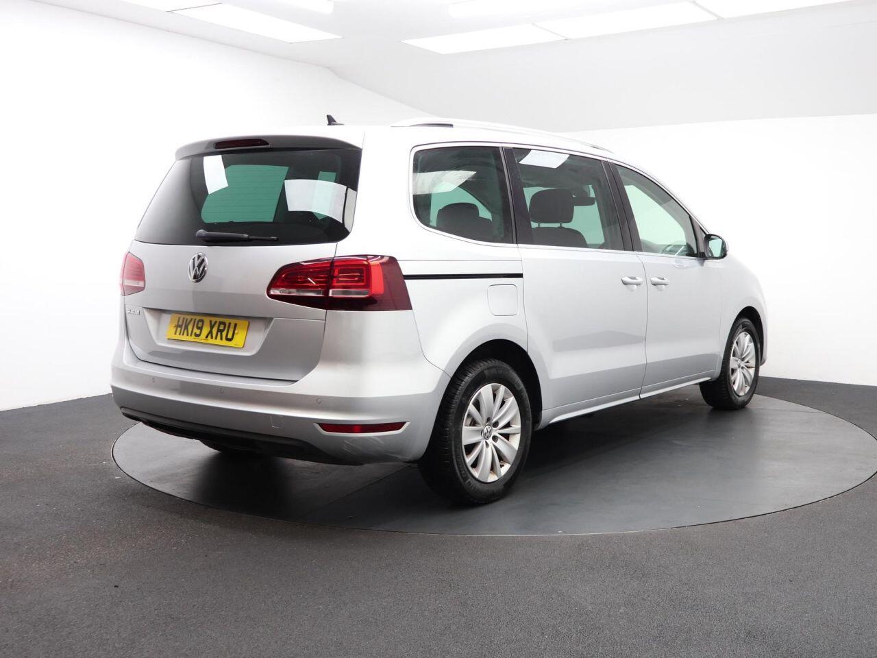 Volkswagen Sharan - Image 11