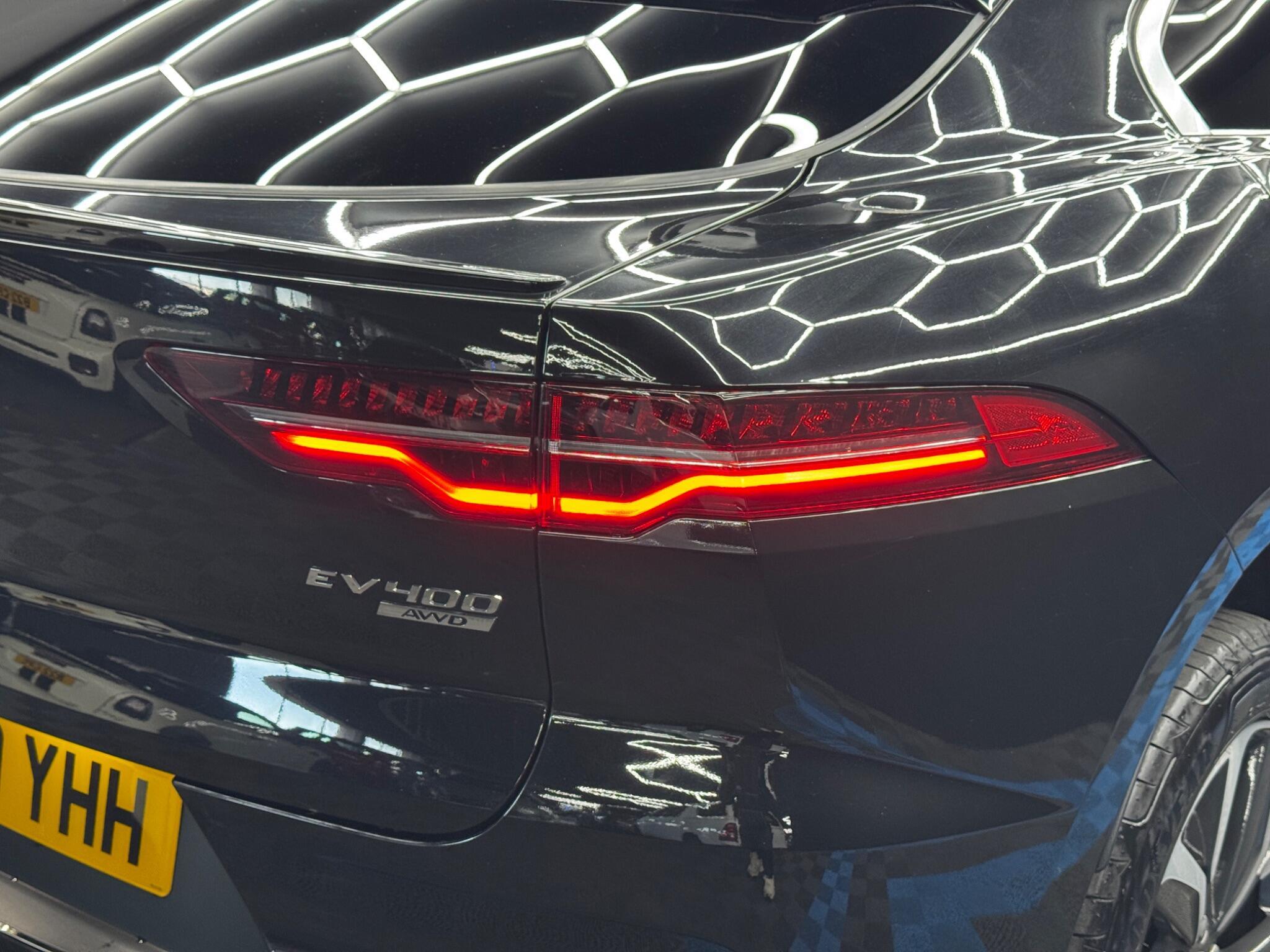 Jaguar I-Pace - Image 46
