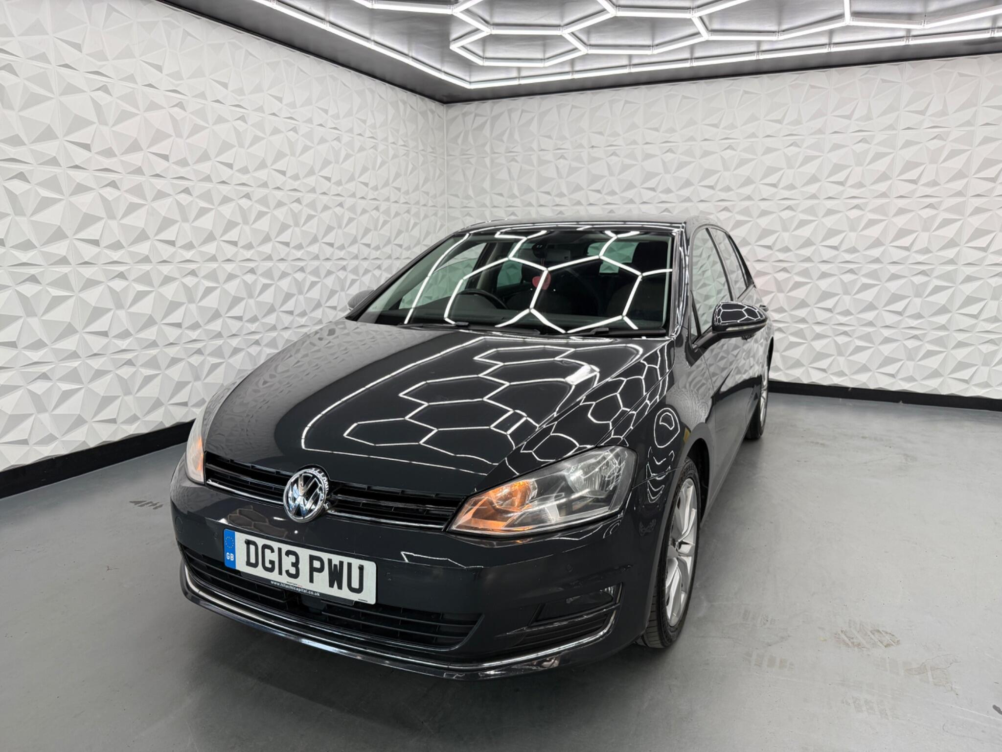 Volkswagen Golf - Image 5