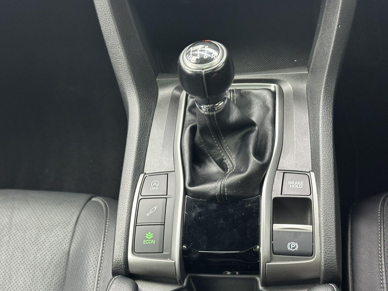 Honda Civic - Image 26