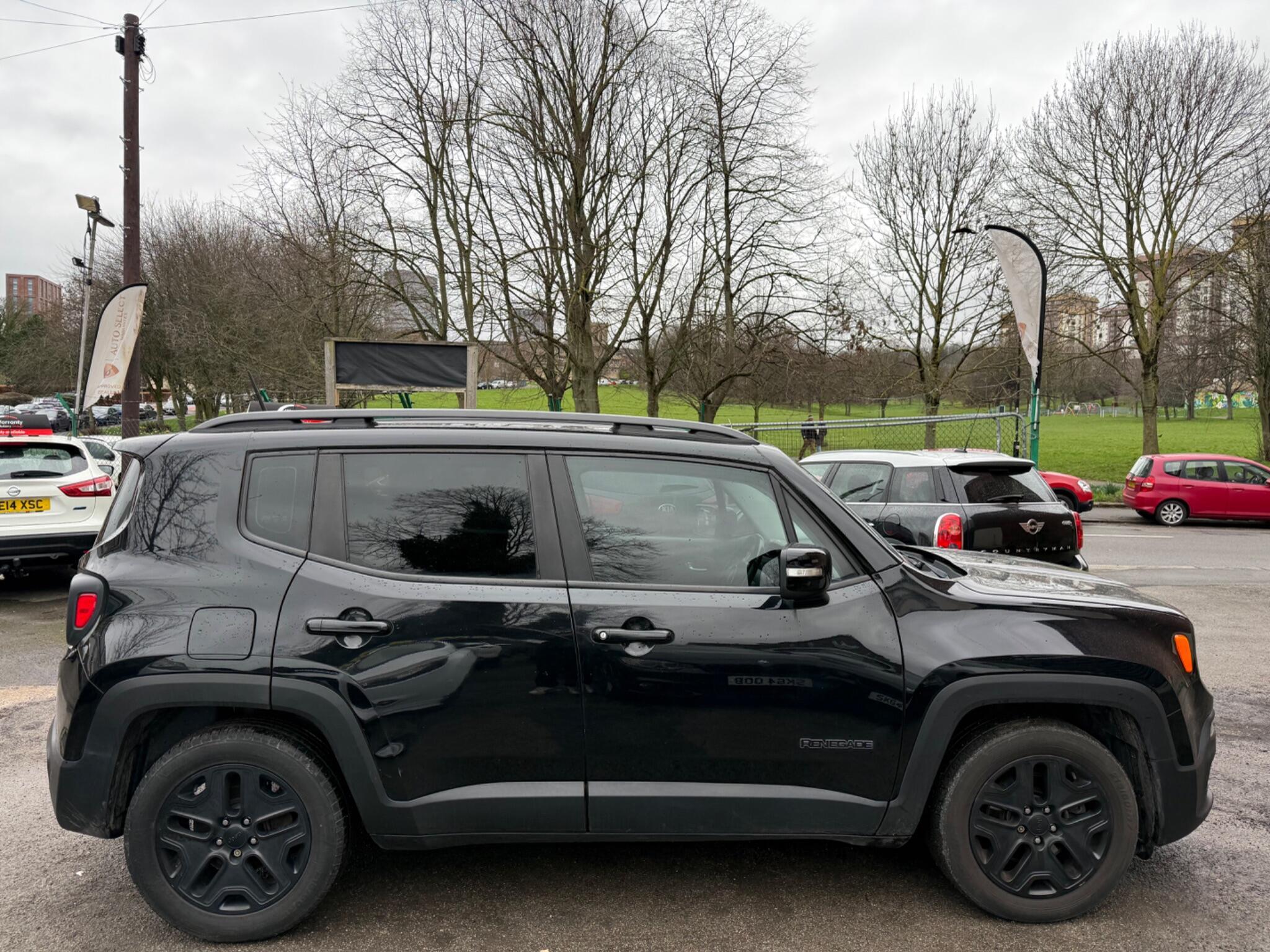 Jeep Renegade - Image 8