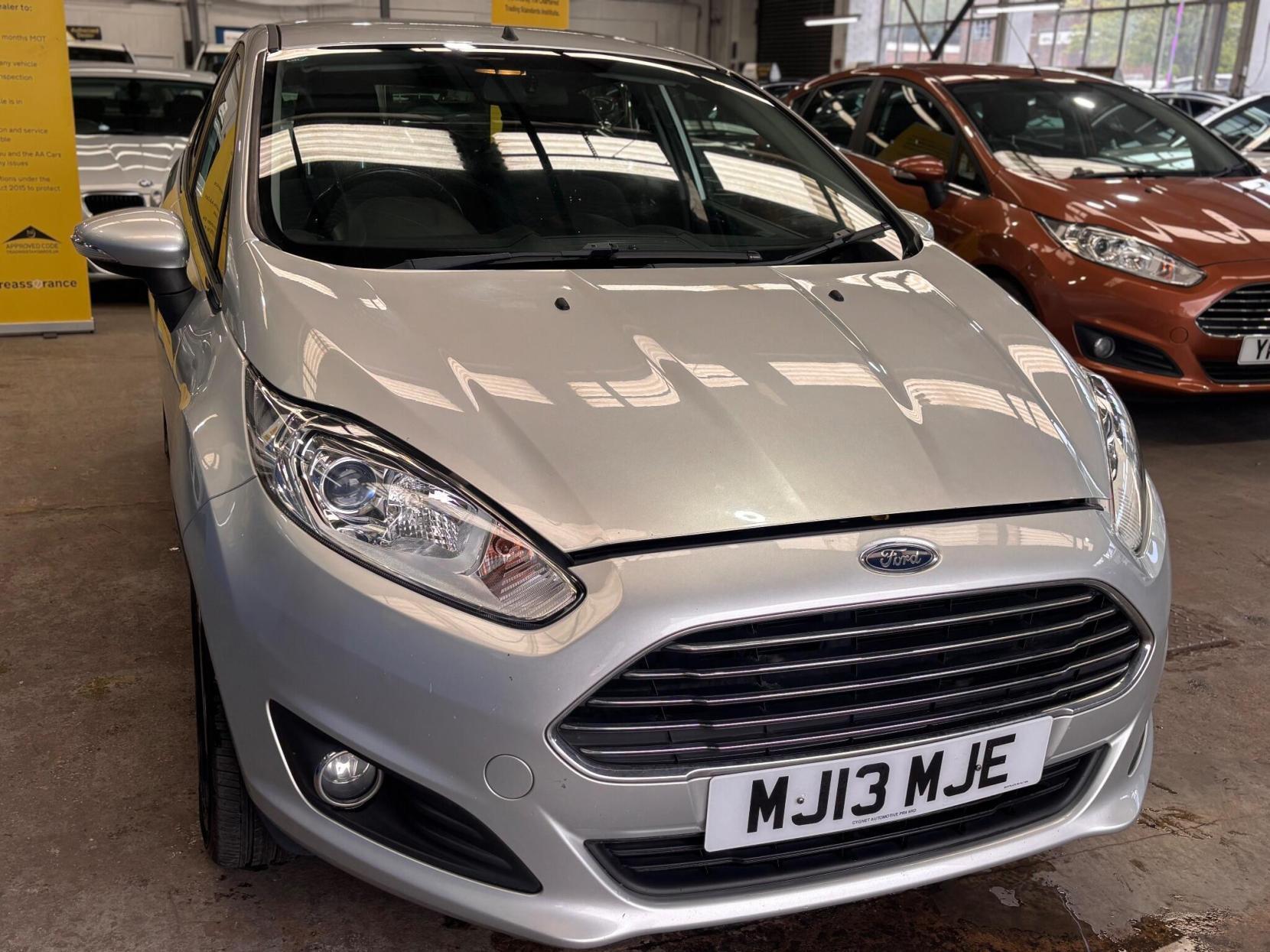 Ford Fiesta - Image 11