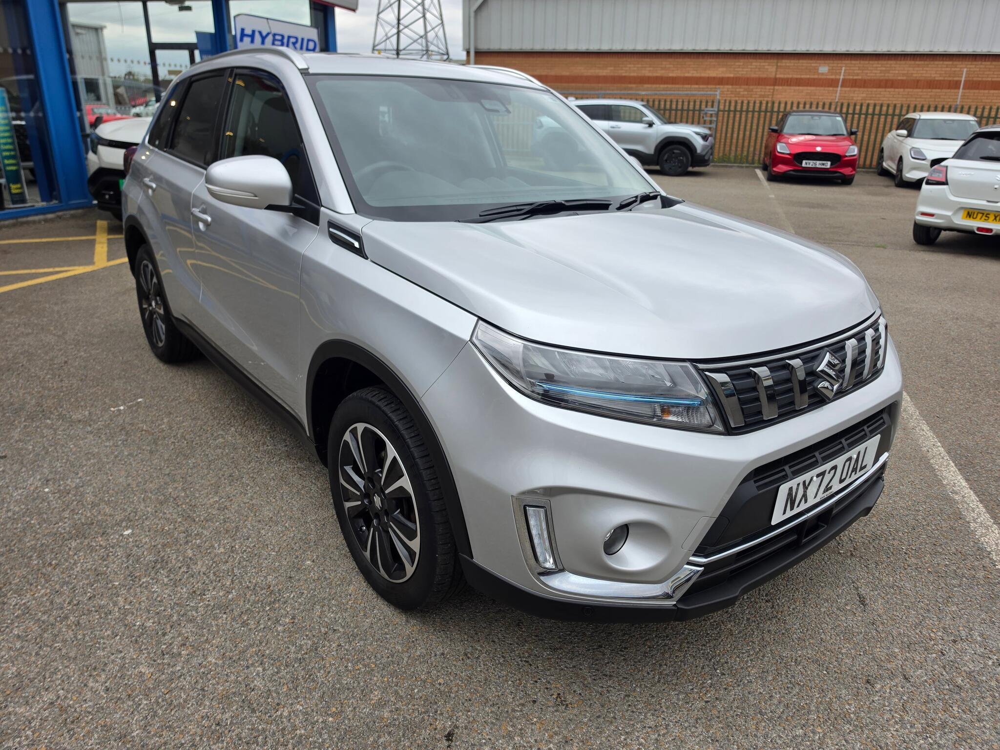 Suzuki Vitara - Image 17