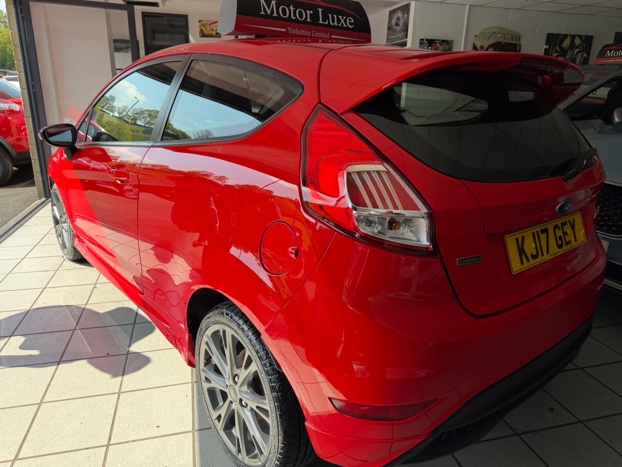 Ford Fiesta - Image 5