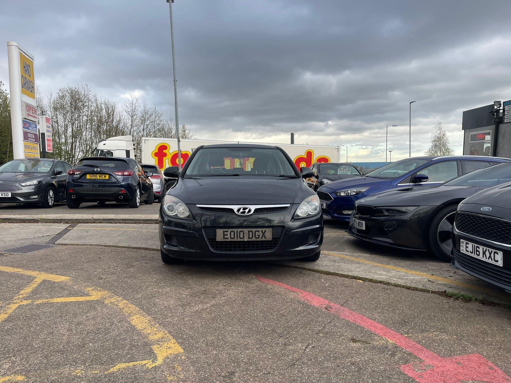 Hyundai i30 - Image 9