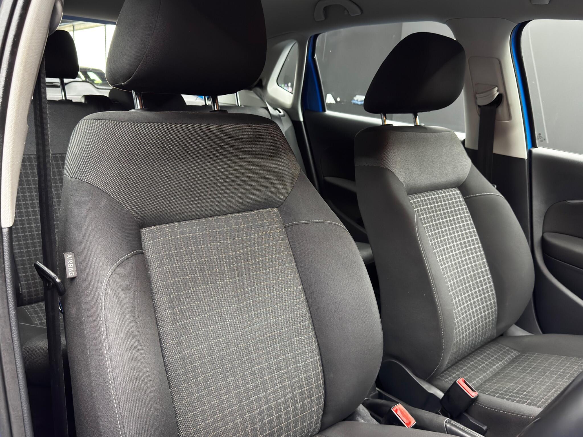 Volkswagen Polo - Image 12