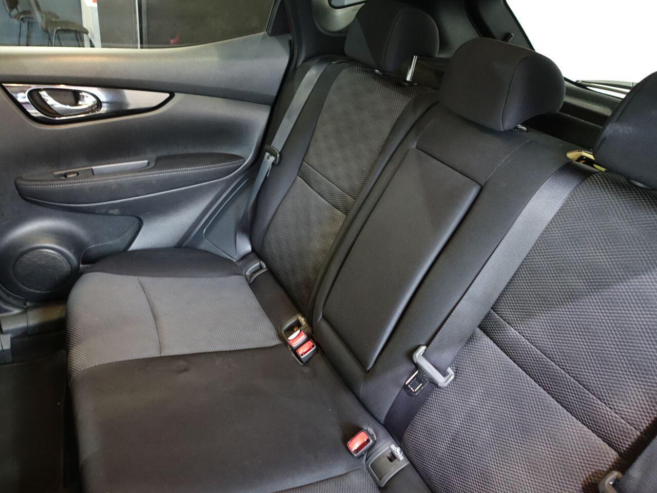 Nissan Qashqai - Image 19