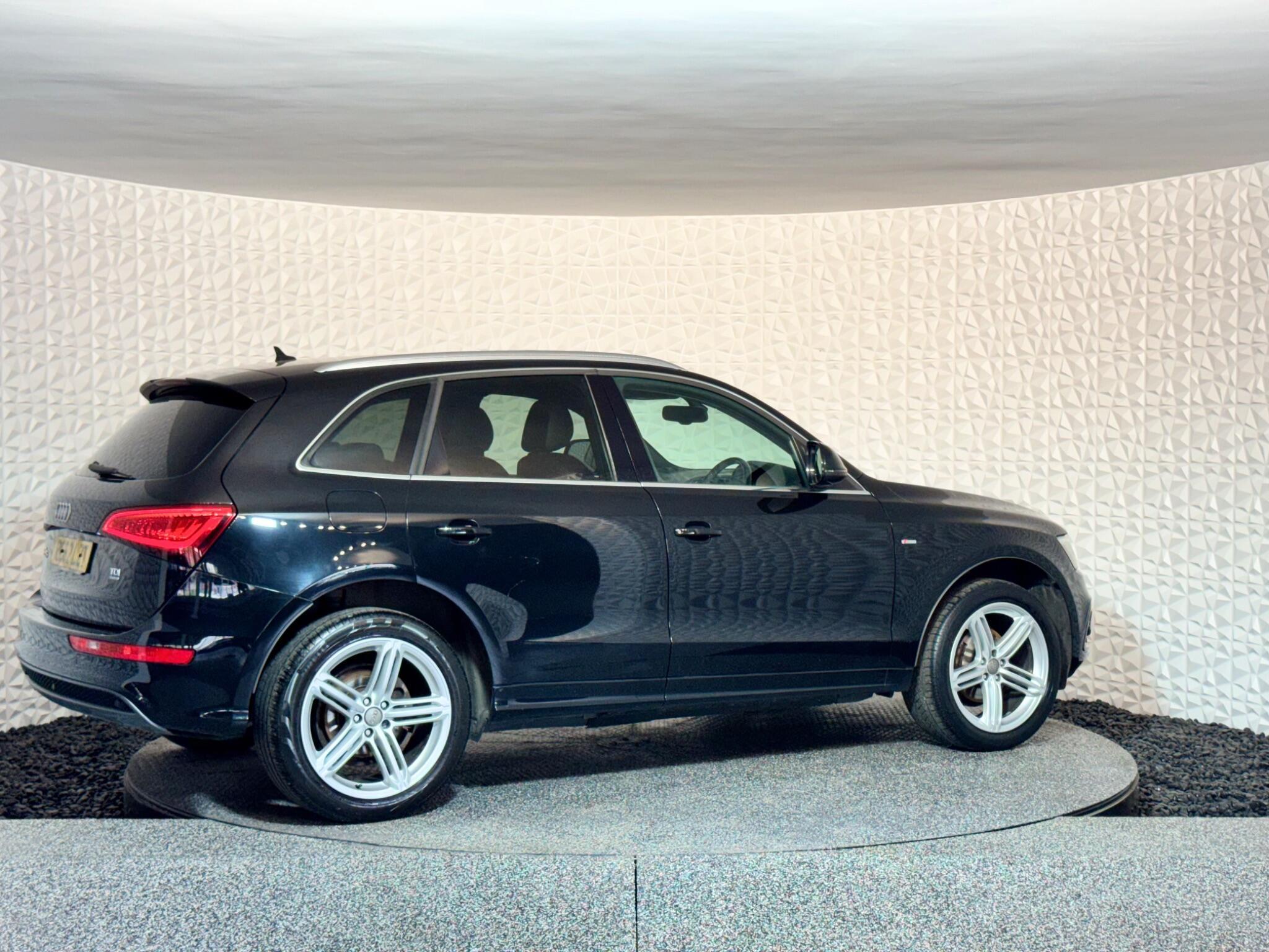Audi Q5 - Image 11