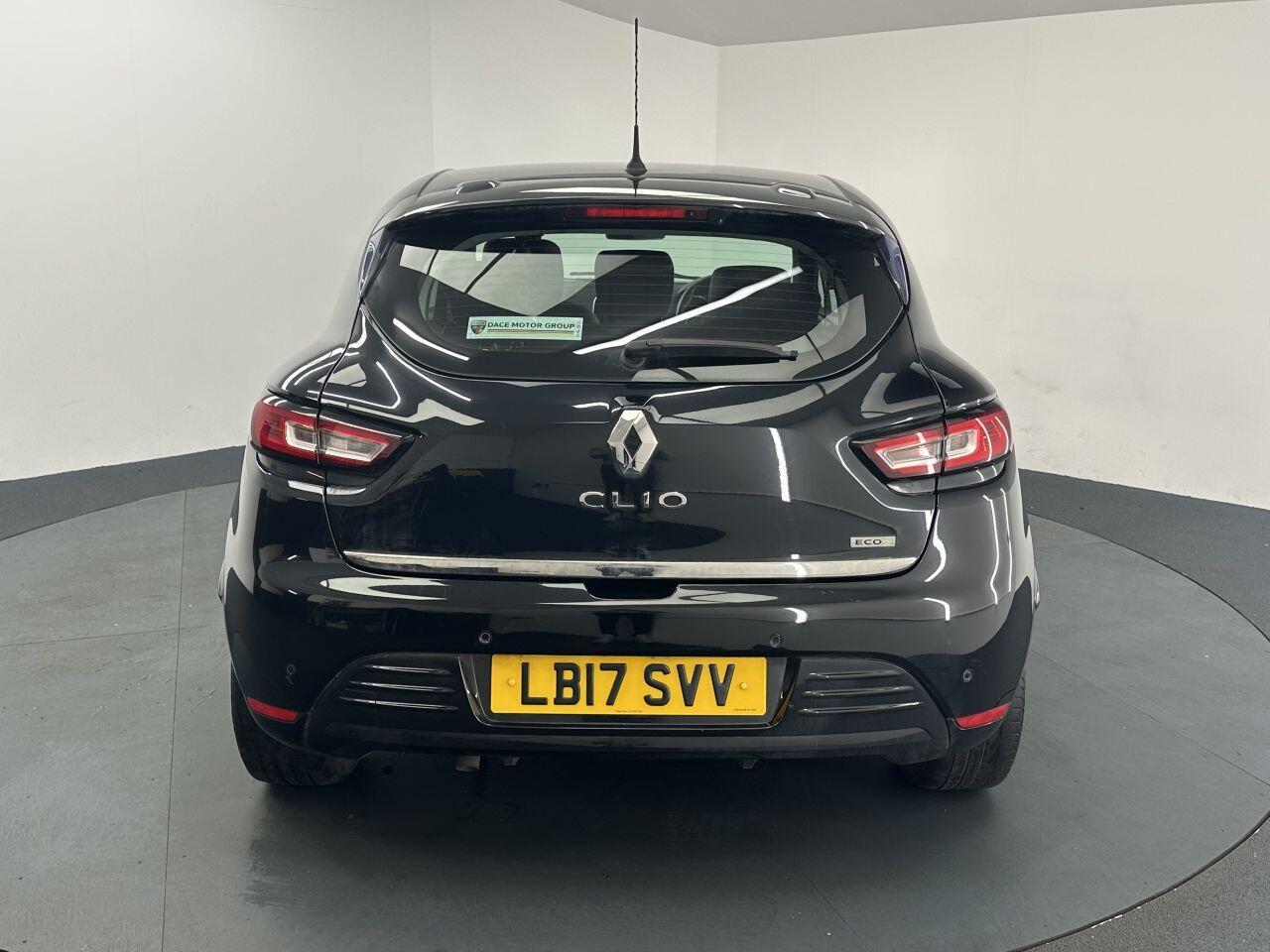 Renault Clio - Image 9