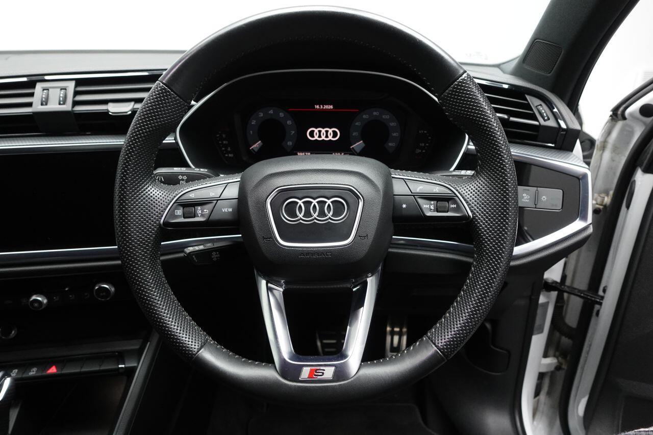 Audi Q3 - Image 37