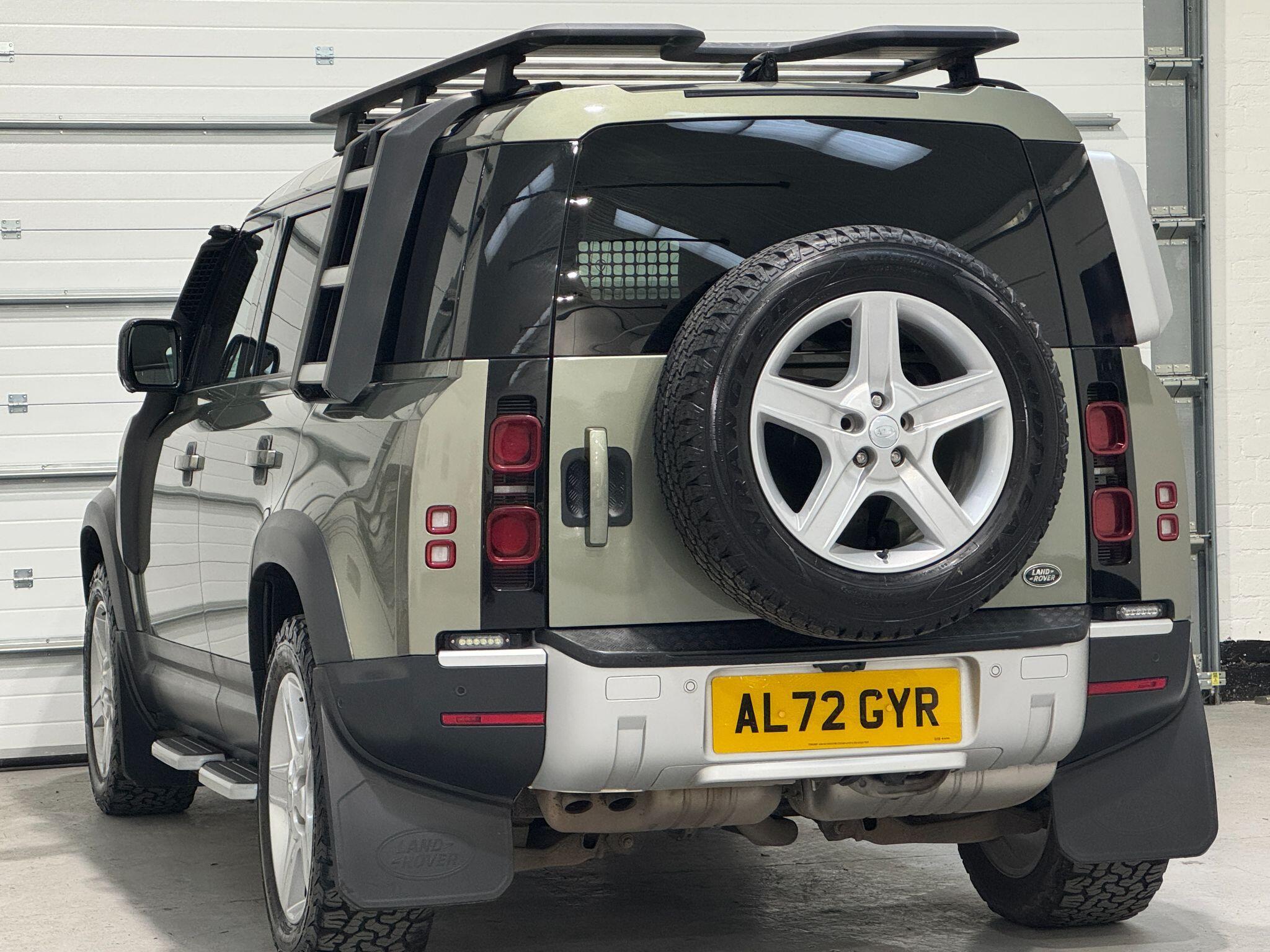 Land Rover Defender 110 - Image 14