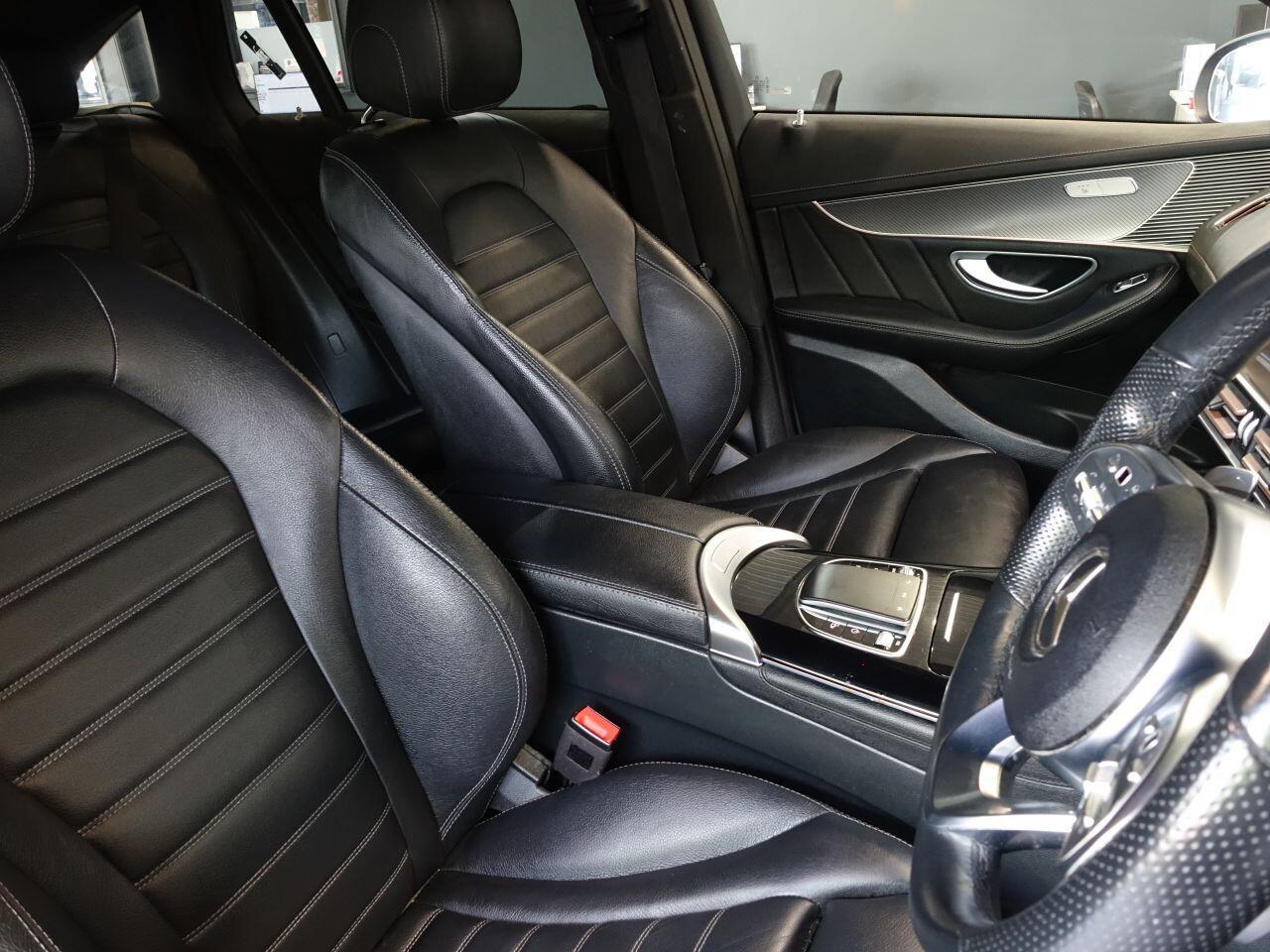 Mercedes-benz EQC - Image 13