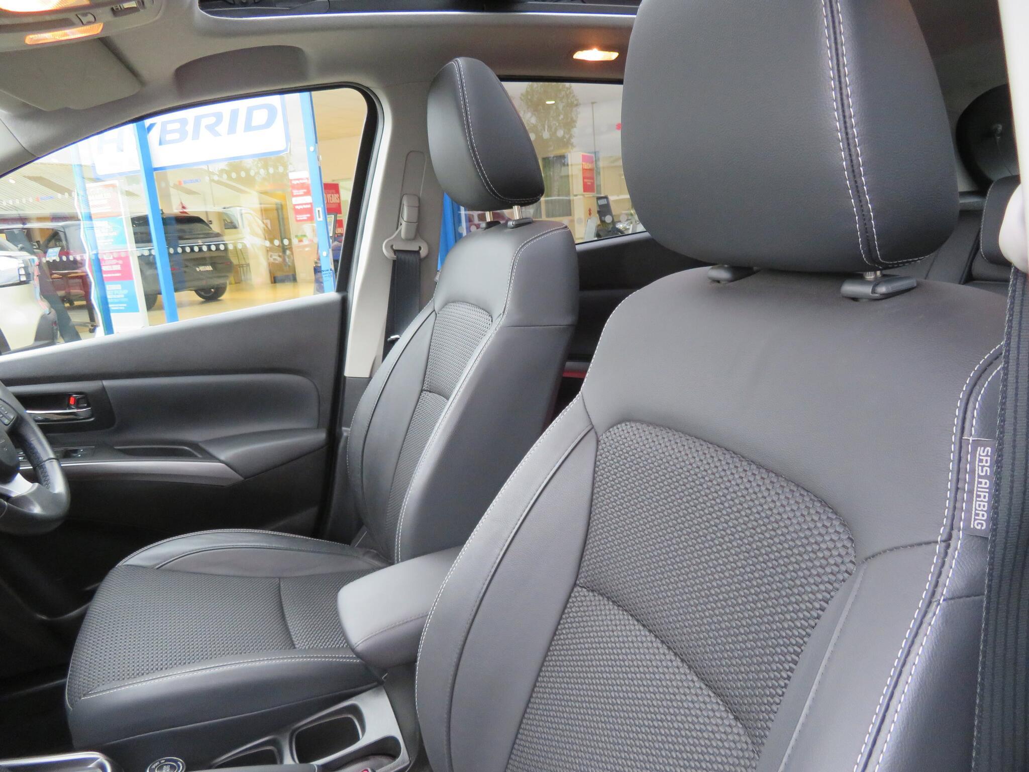 Suzuki S-Cross - Image 17