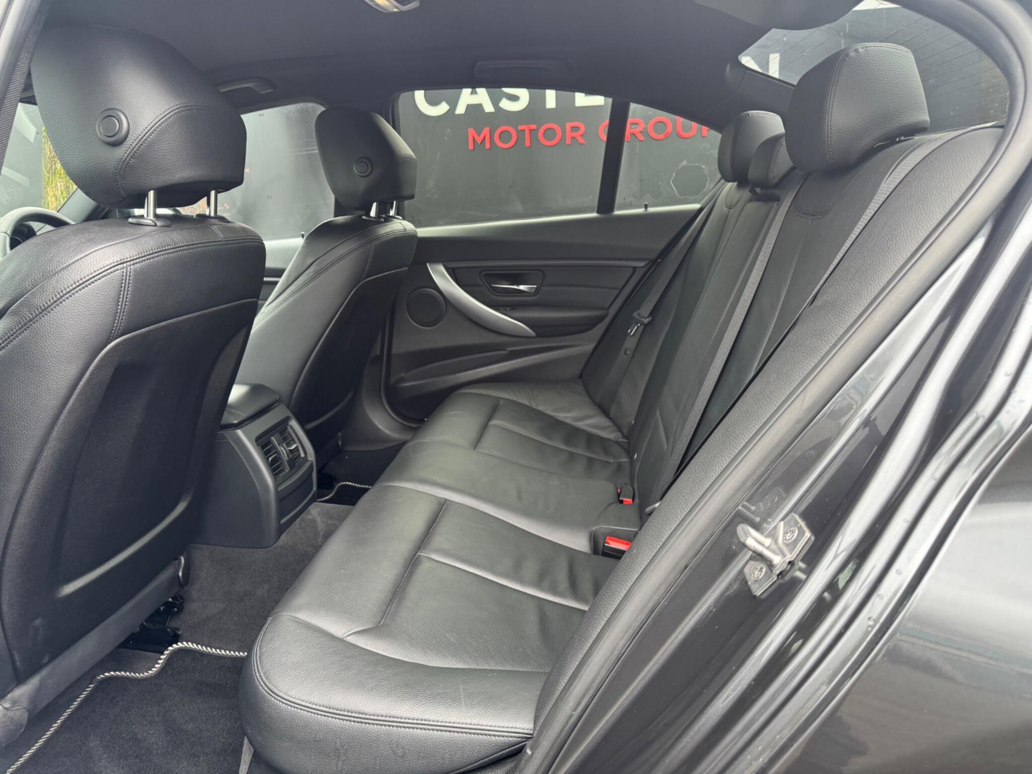 BMW 3 Series - Image 17
