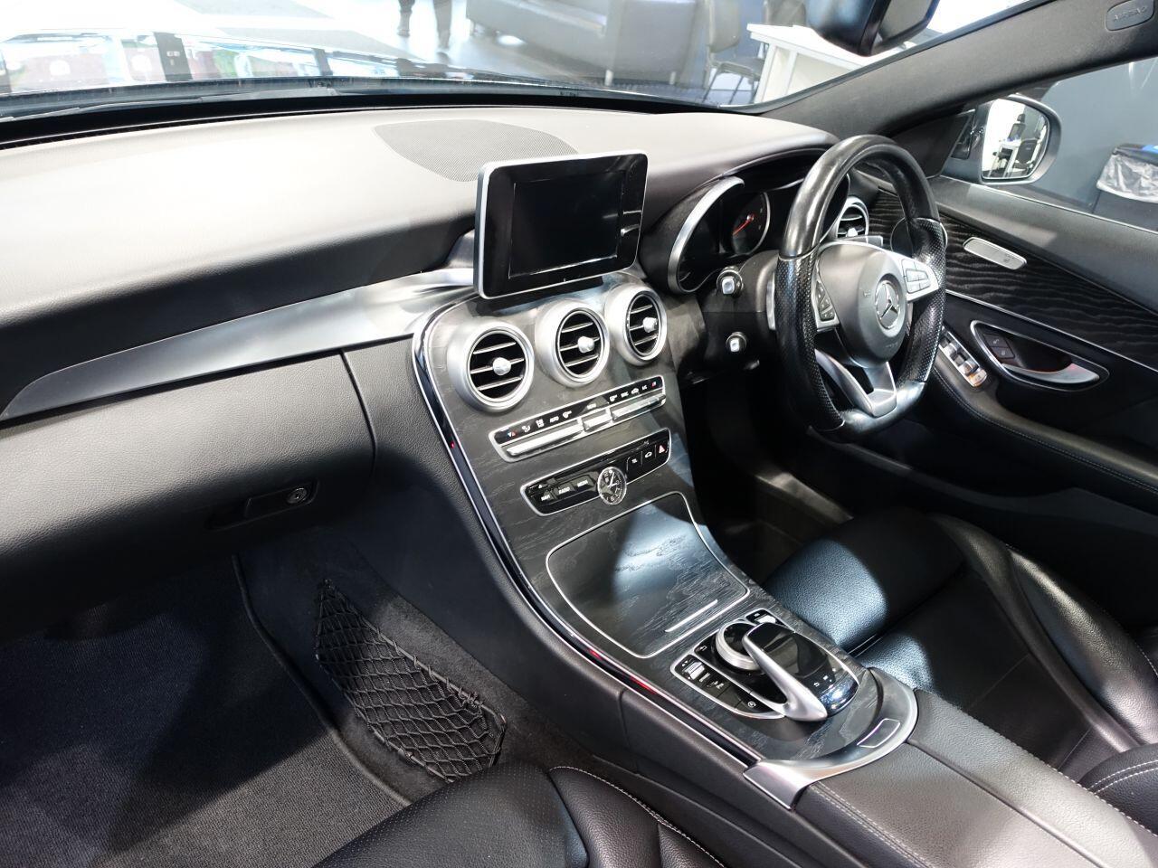 Mercedes C Class - Image 13