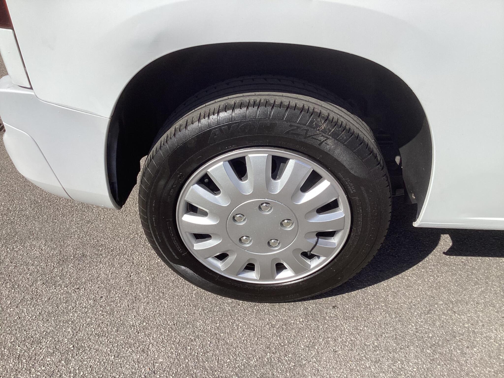 Vauxhall Combo - Image 8