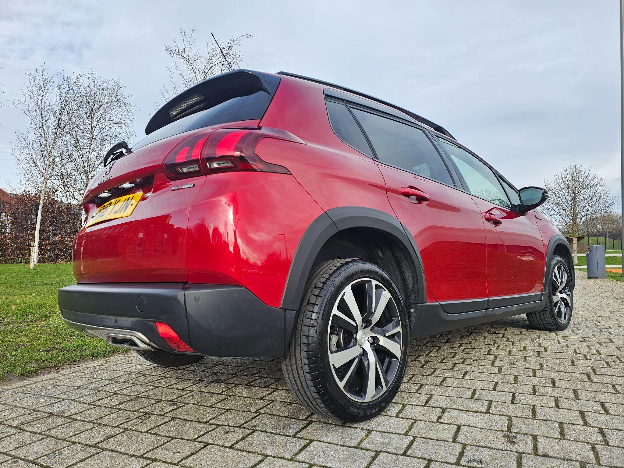 Peugeot 2008 - Image 3