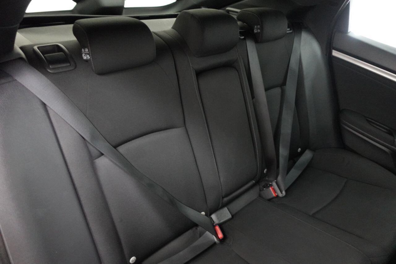 Honda Civic - Image 18