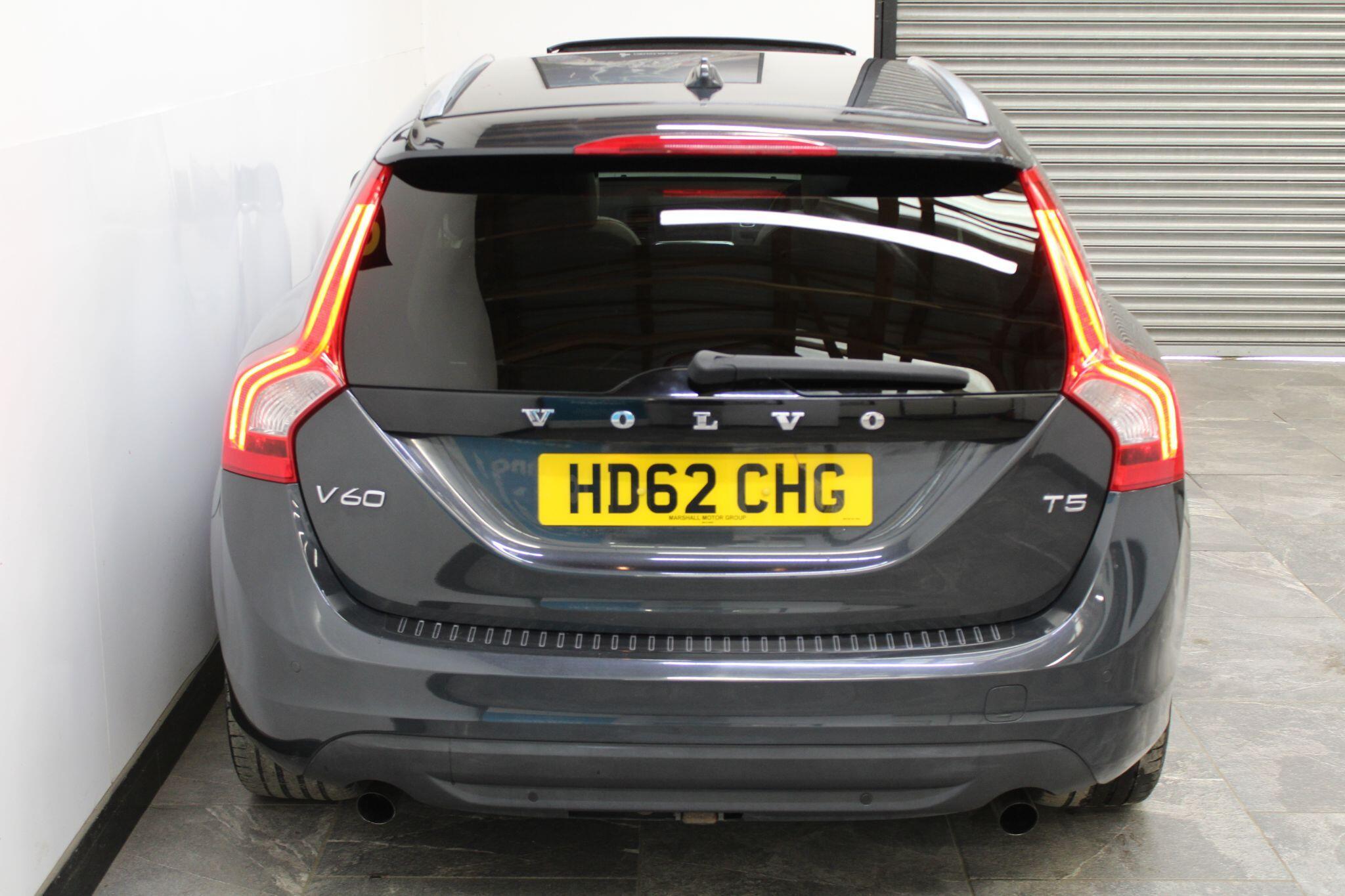 Volvo V60 - Image 16