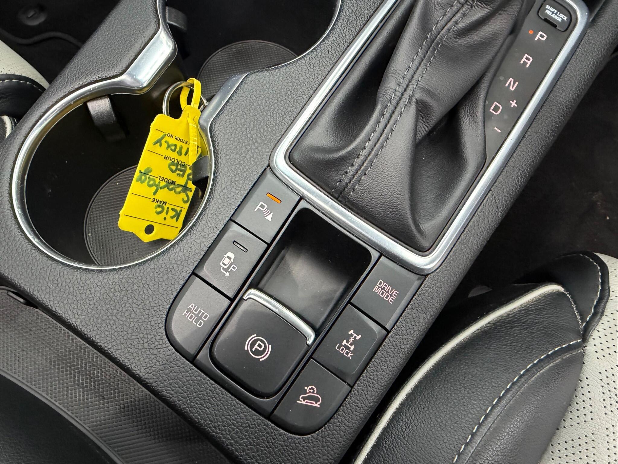 Kia Sportage - Image 23